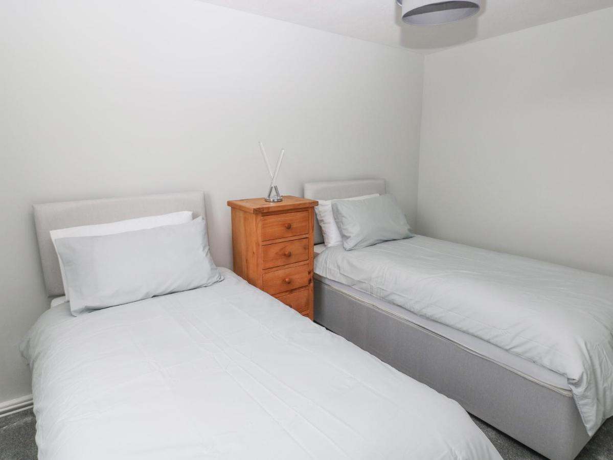 21 Sandfield Road Villa Burry Port Kültér fotó