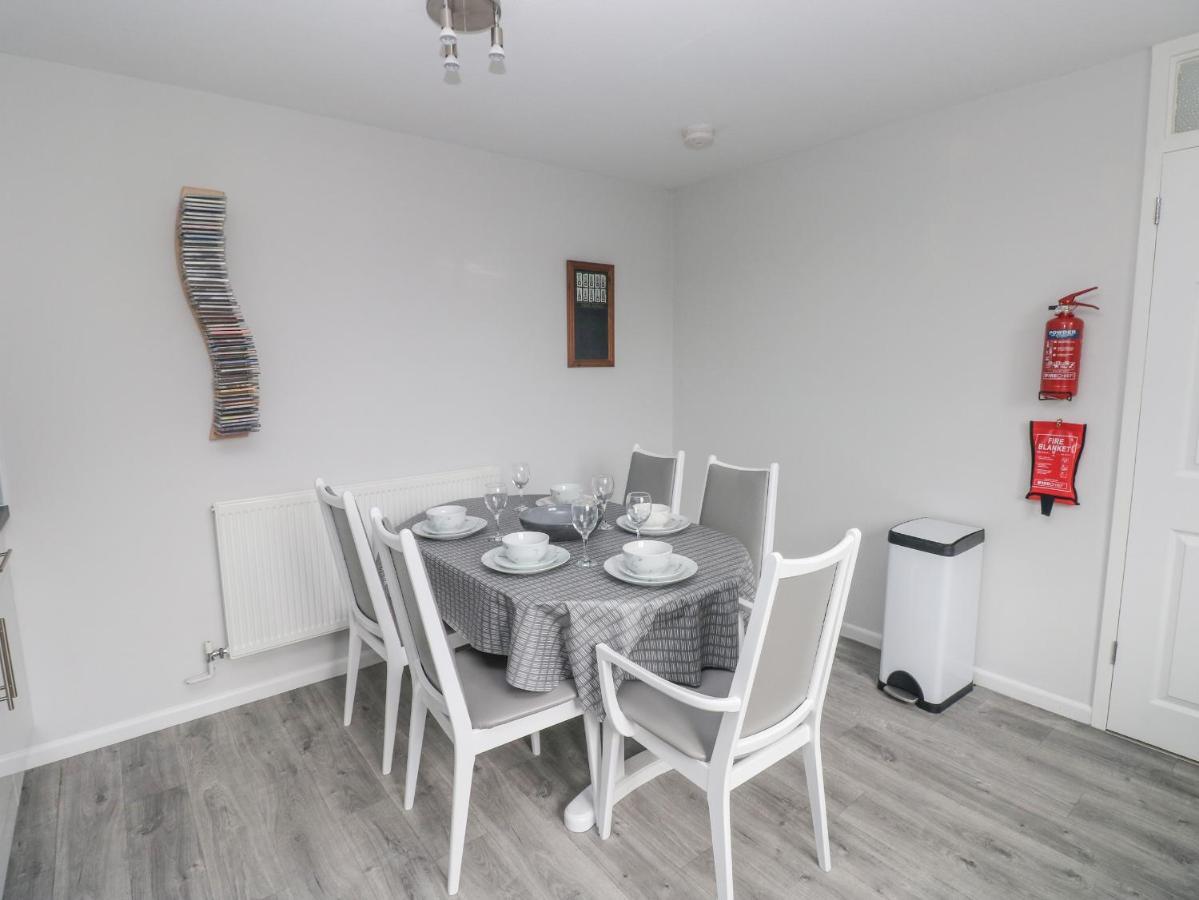 21 Sandfield Road Villa Burry Port Kültér fotó