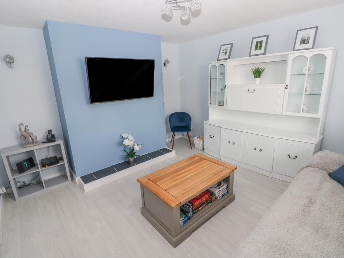 21 Sandfield Road Villa Burry Port Kültér fotó